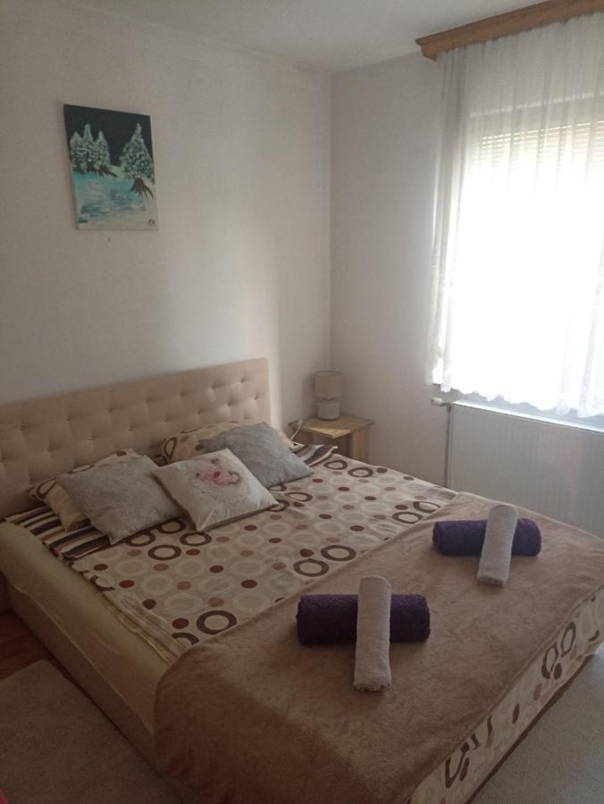 Sleep & Fly - Sarajevo Airport Apartment Экстерьер фото