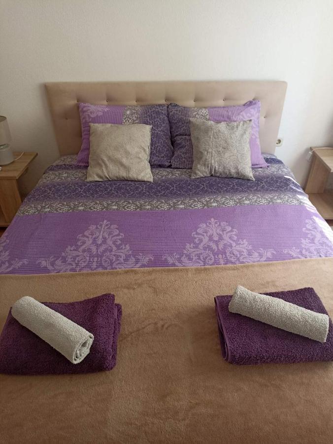Sleep & Fly - Sarajevo Airport Apartment Экстерьер фото